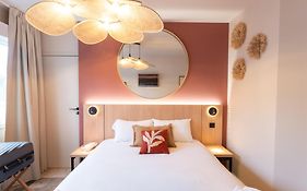 Brit Hotel Olympia